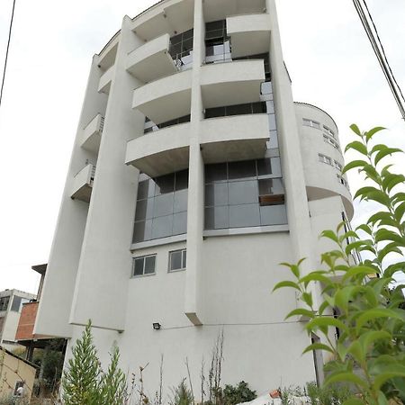 Hotel Gjuta Tiran Dış mekan fotoğraf