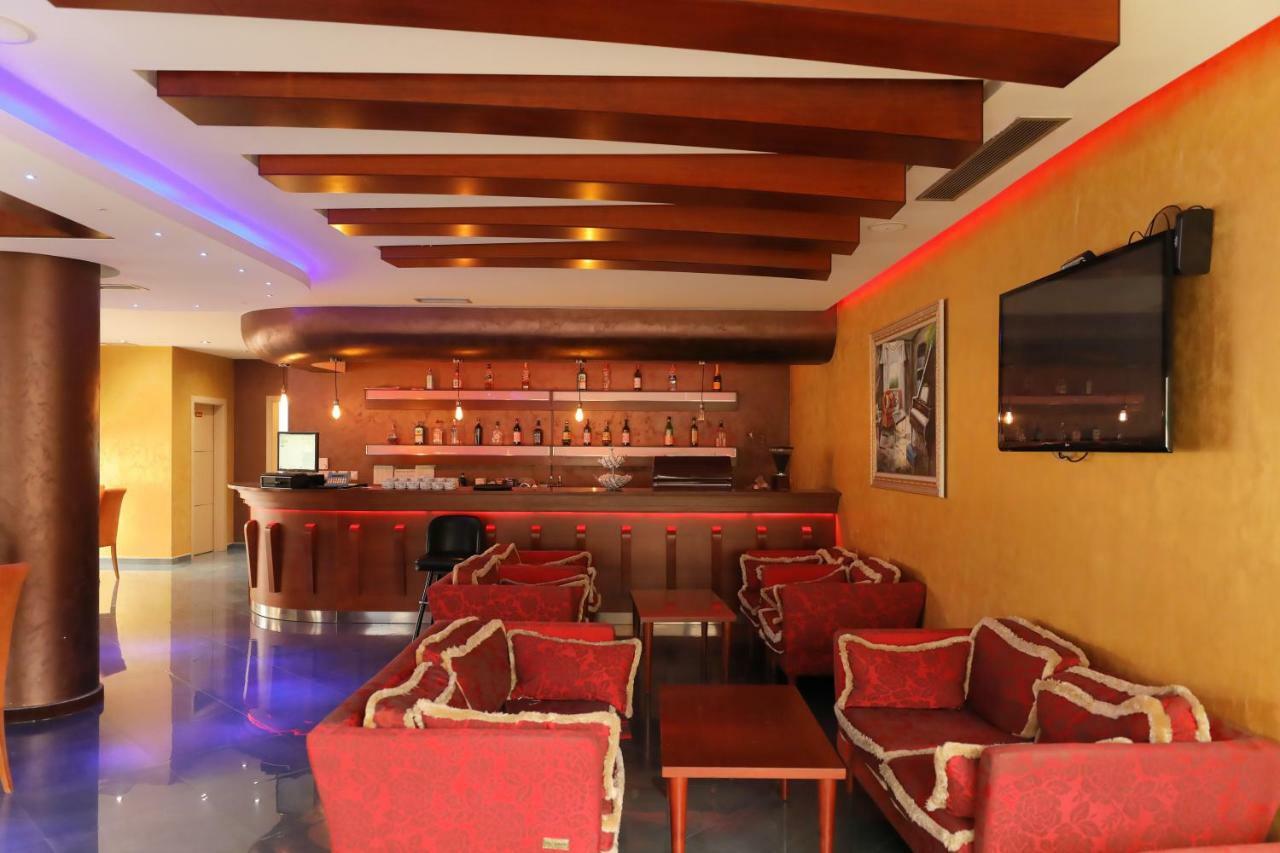 Hotel Gjuta Tiran Dış mekan fotoğraf