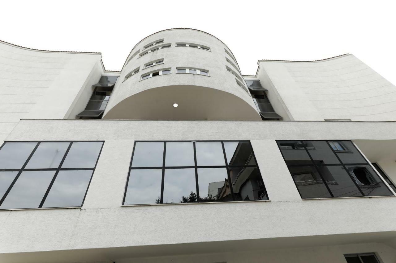 Hotel Gjuta Tiran Dış mekan fotoğraf